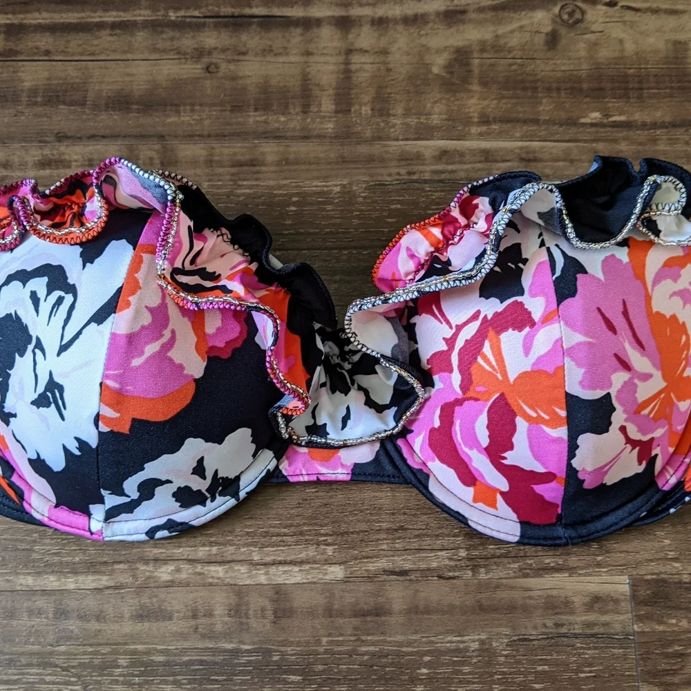 Victoria's Secret Black Floral Bikini Swim Top